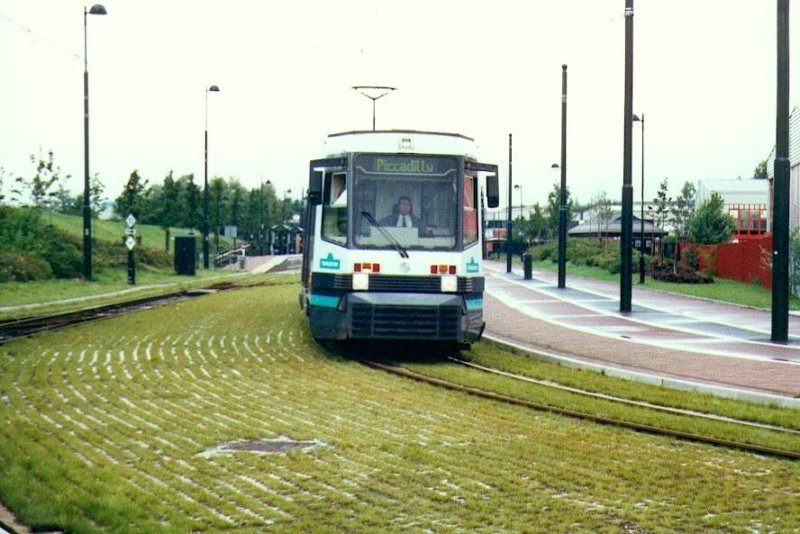 lightrailtrack.jpg